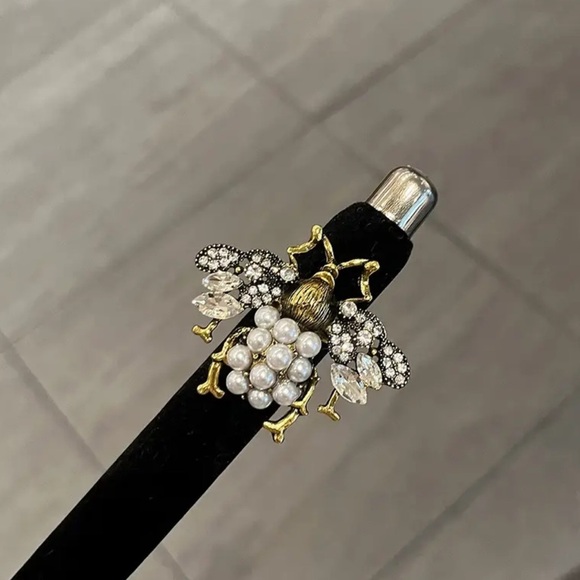 Anthropologie Jewelry - NEW Vintage Beetle Ring. Adjustable Unique Ring 🐞 (A2-89)